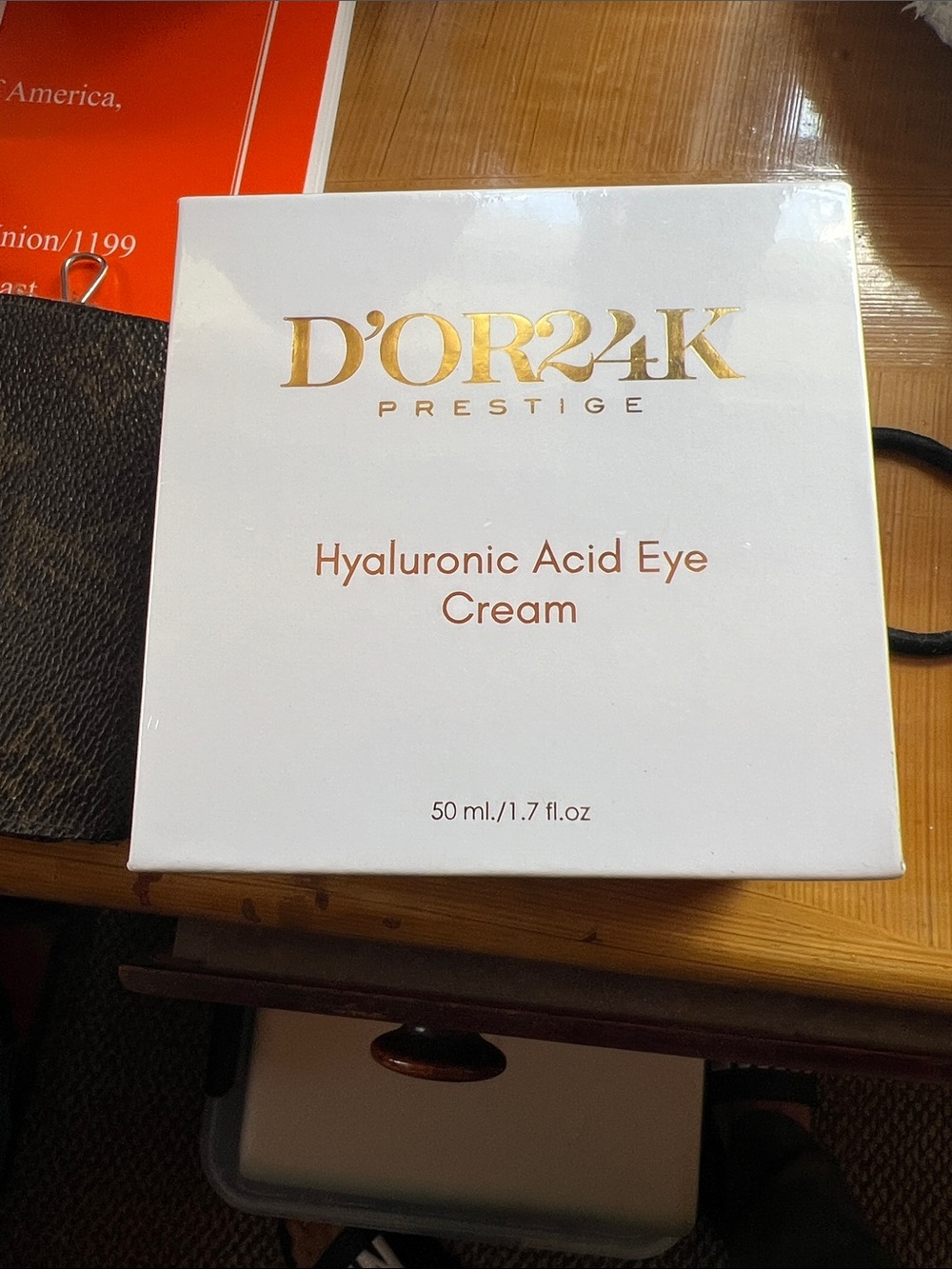 Hyaluronic Acid Eye Cream - White